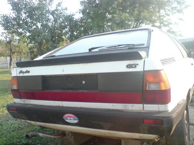 Audi-coupe-za-delove