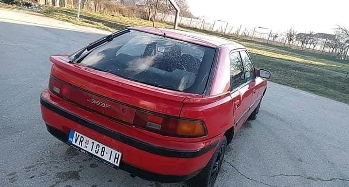 Mazda-323f