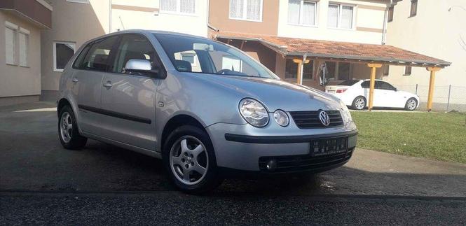 VW Polo 1.2b