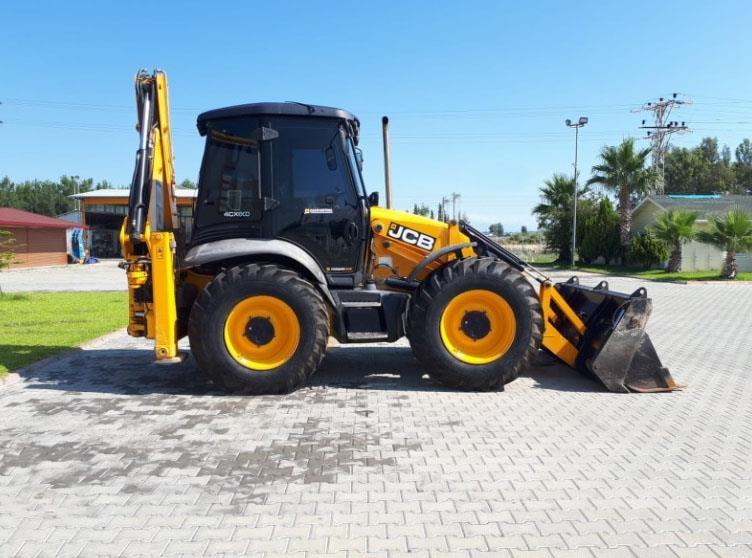 JCB-4-CX---2016