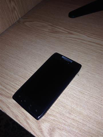 Motorola-RAZR-XT910