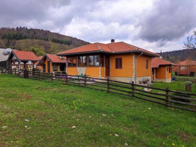 Domaćinstvo Tara