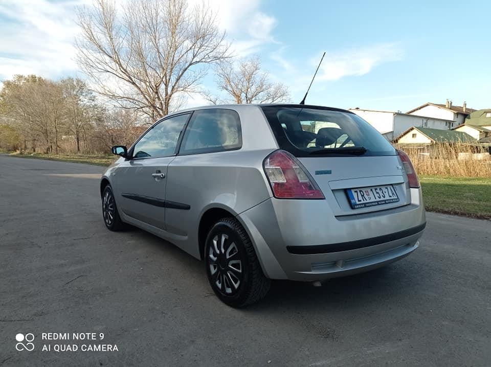 Fiat-Stilo-dugo-registrovan
