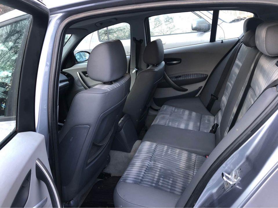 BMW-120D