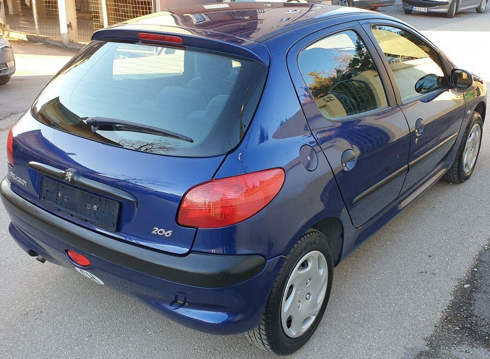 Peugeot-206