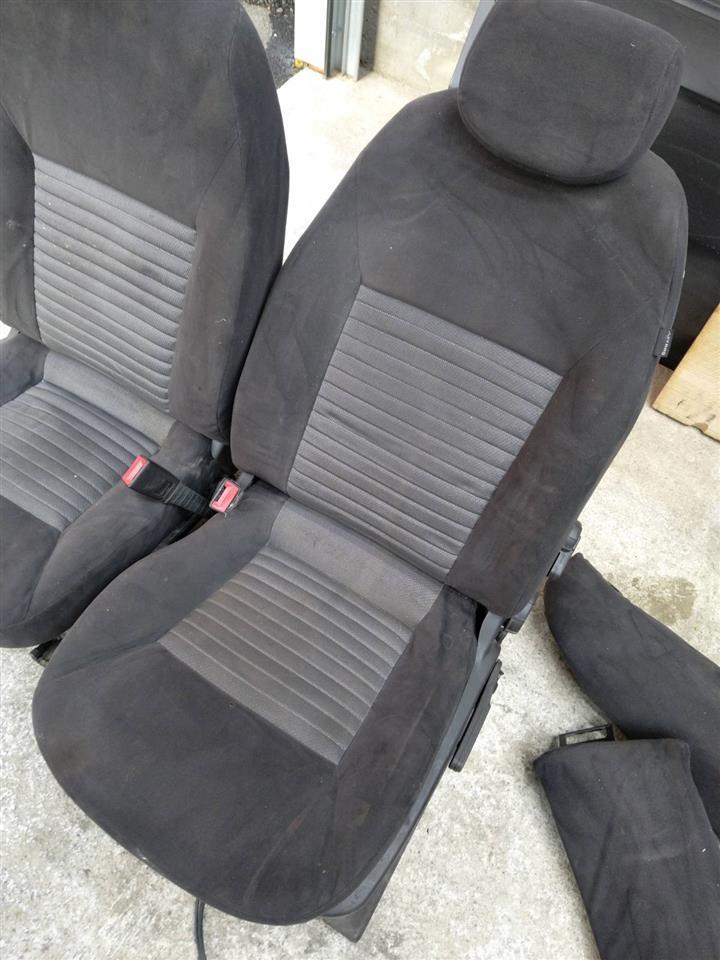Fiat-croma-enterijer-