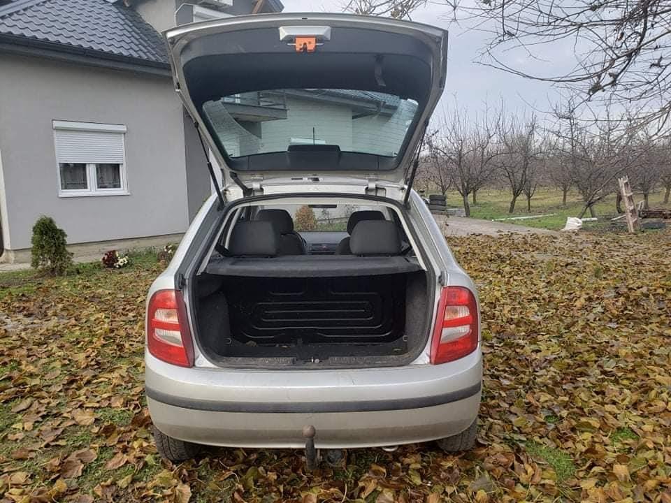 Skoda-fabia-1-2-2004