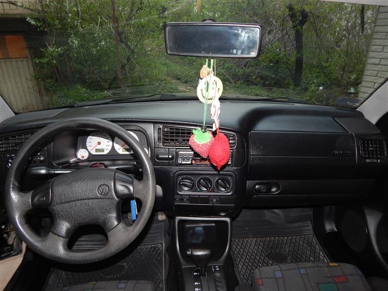 VW-Golf-3-1-6--odlican--97