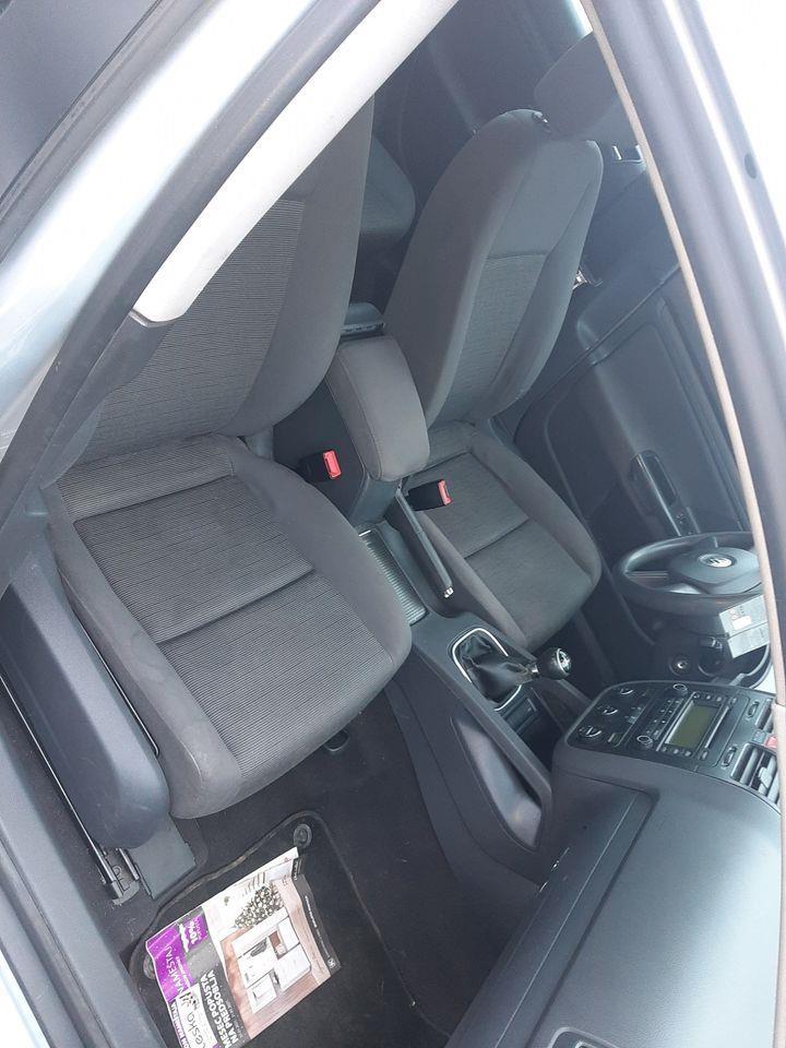 Golf-5-1-9tdi-105ks-------