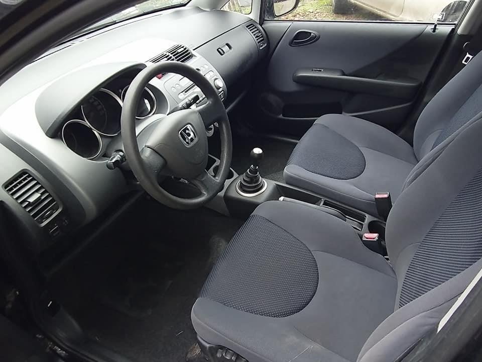 Honda-jazz-2006-1-3-ben-