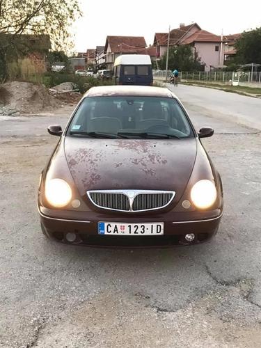 Lancia lybra 1.8