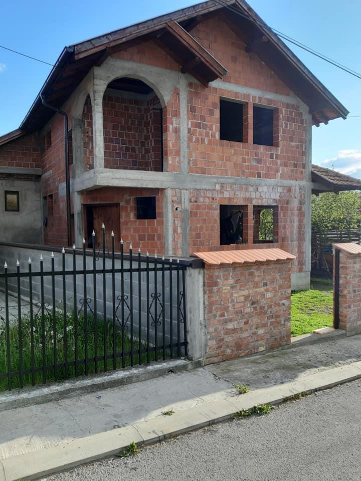 Kuća-spratna