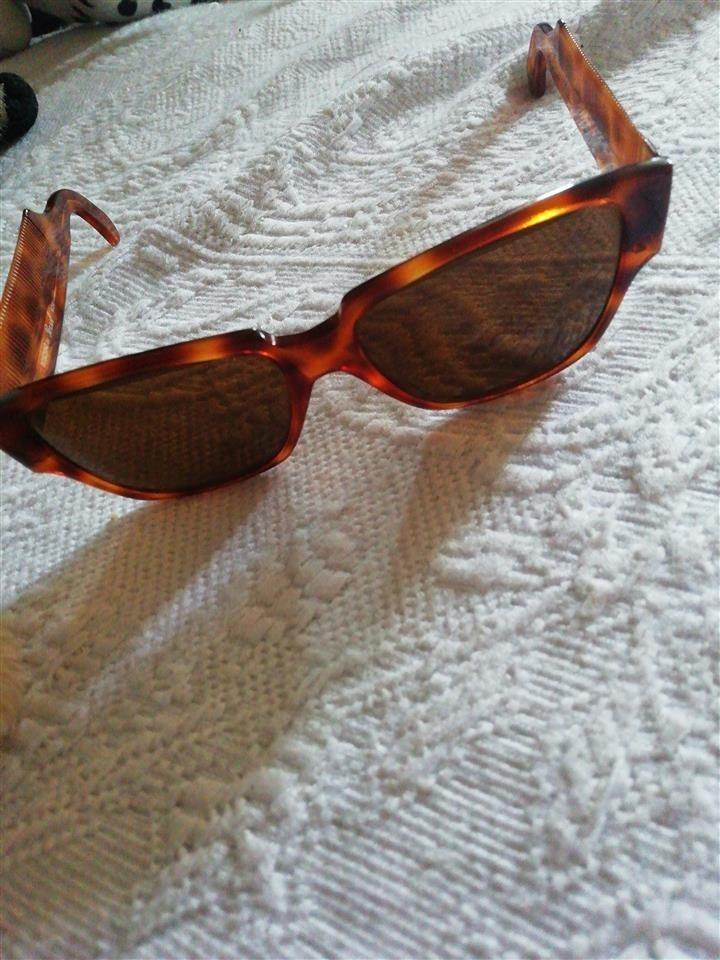 Moschino-by-persol-M24