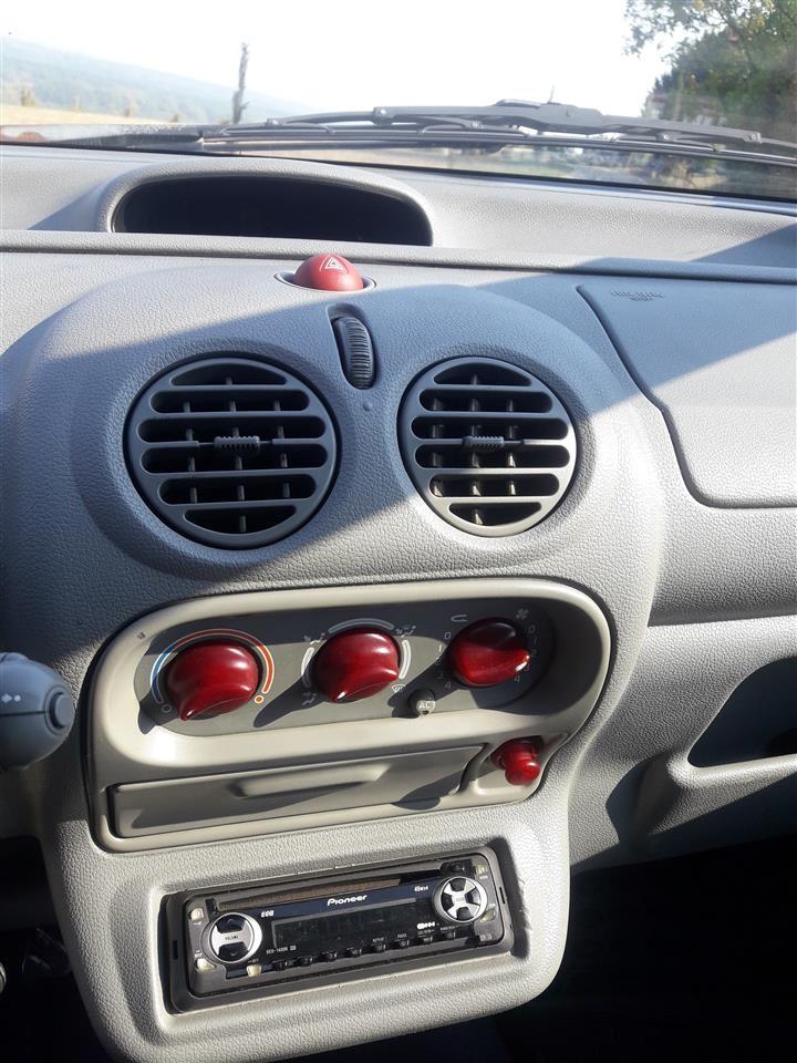 GRADSKI-AUTO-