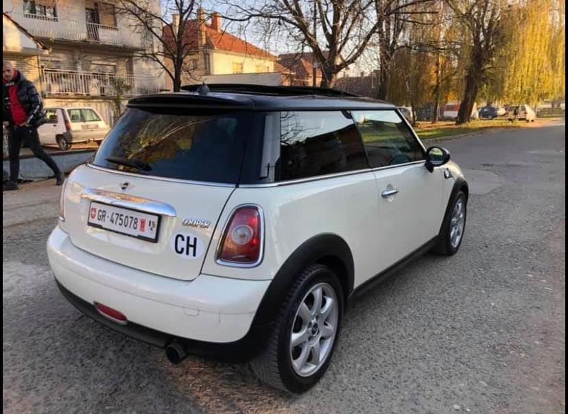 Mini-Cooper