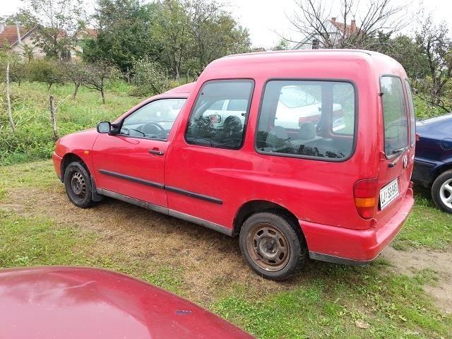VW-Caddy-1-6-b-stranac--97-Delovi