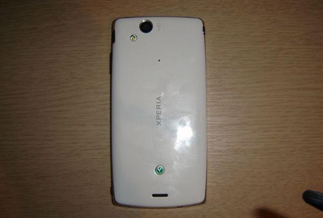 Sony-Xperia-Arc-S
