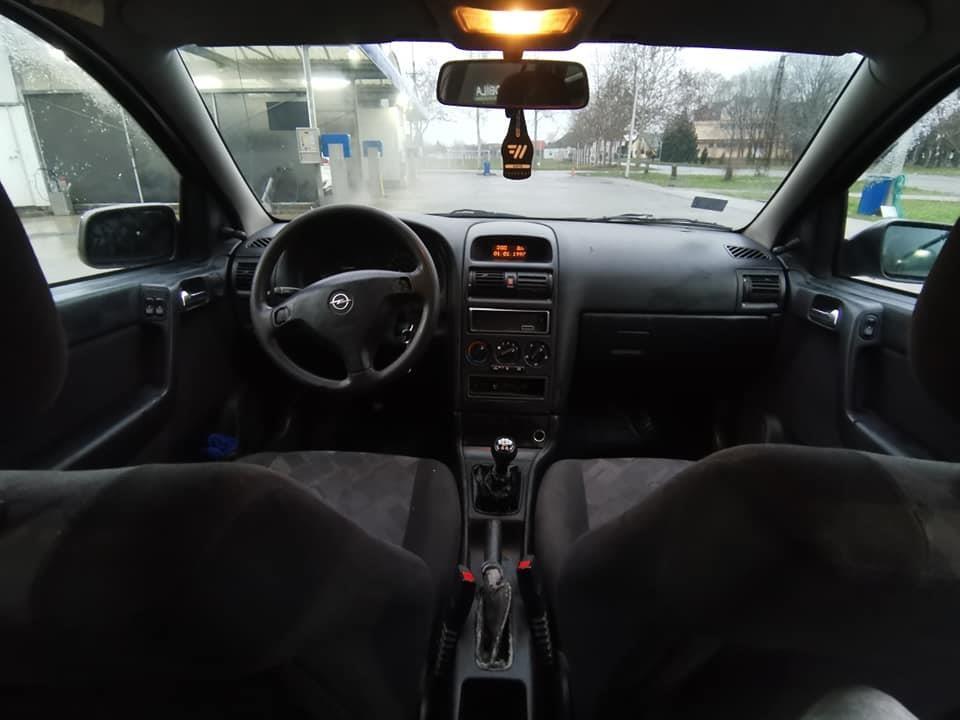 Opel-Astra-G-1-7-isuzu