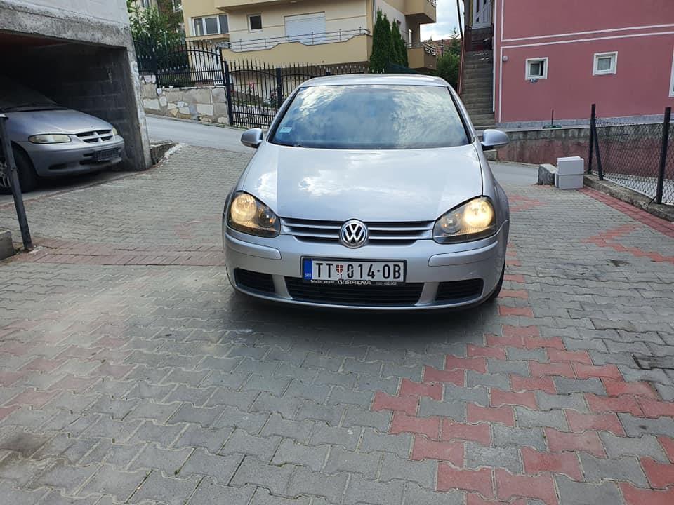 GOLF-5--1-9-dizel-AUTOMATIK