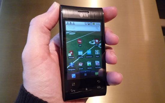 LG GT540