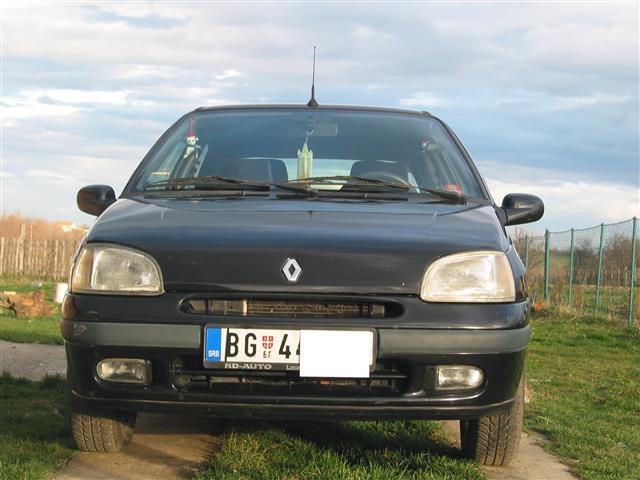 Renault Clio 1,4 -98