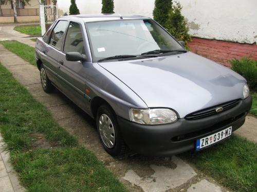 Ford-Escort---97