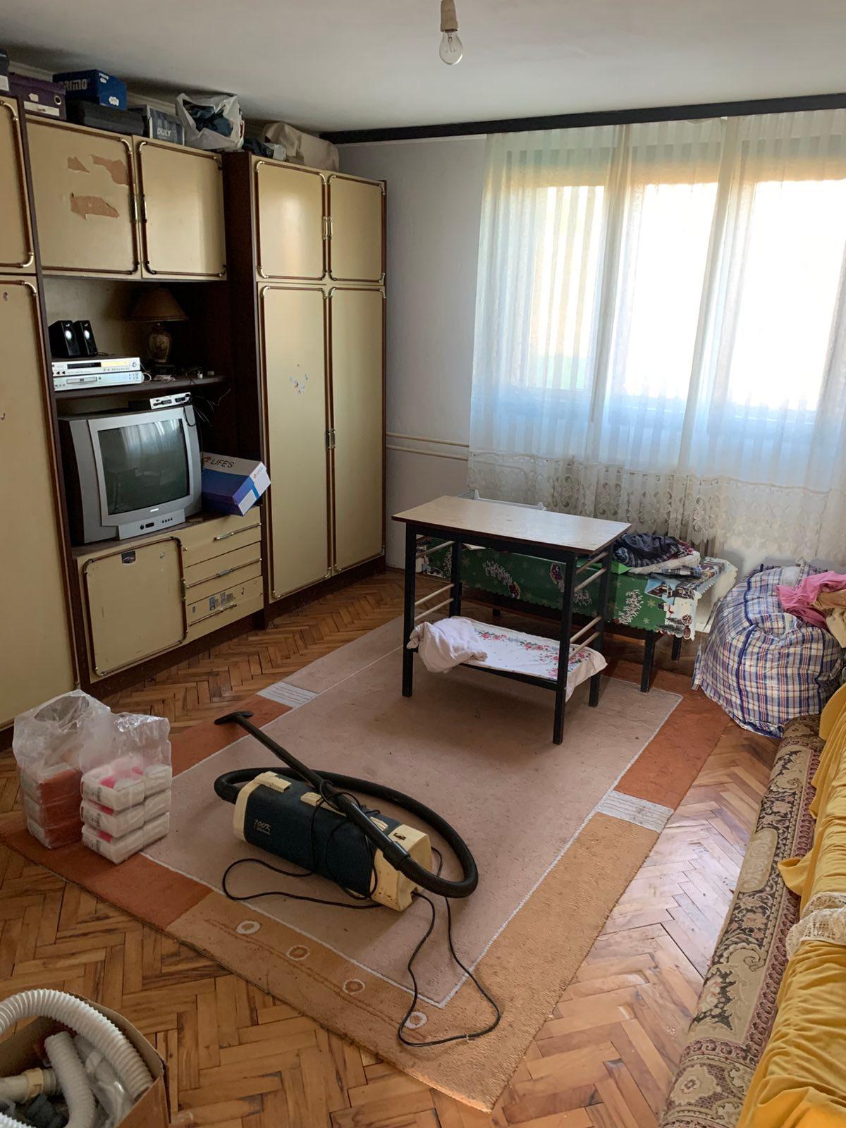 Prodajem-kucu-u-Stepojevcu