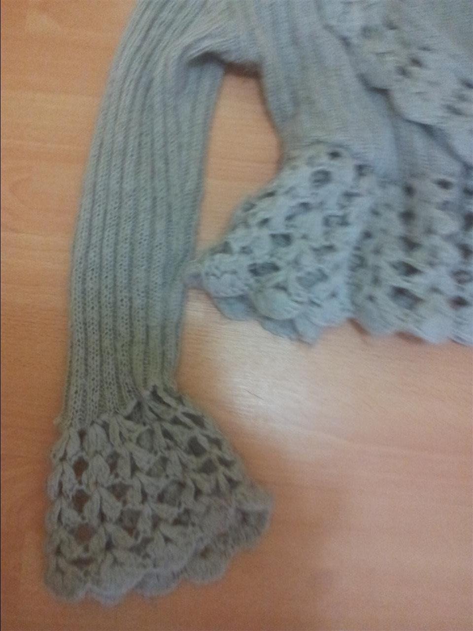 Prelep-sivi-dzemperic