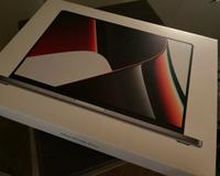  2021 Apple MacBook Pro 16” 32GB RAM/32 Core GPU/10 Core M1 
