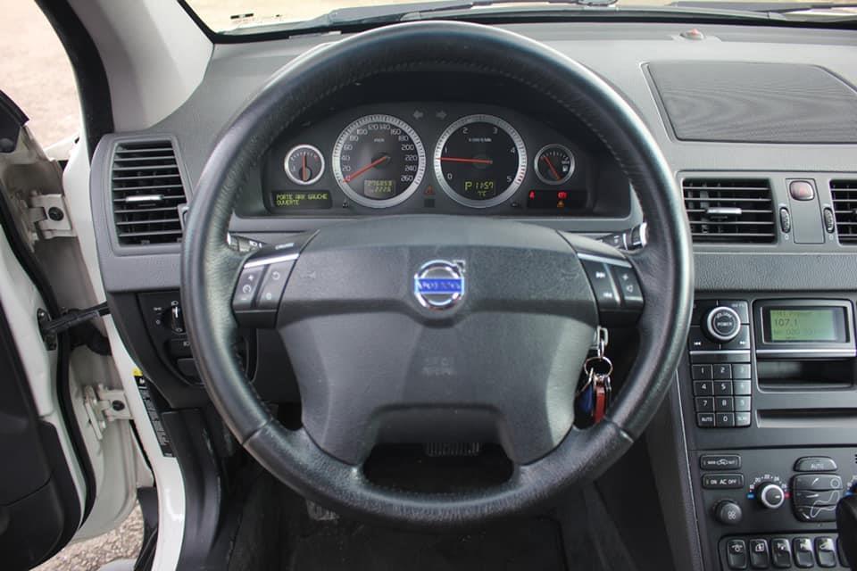 Volvo-XC90-2010-2-4d