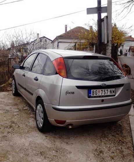 Ford-Focus-1-8-TDCI--02