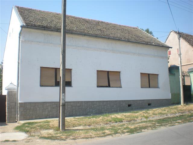 Kuću u Banji Vrdnik 100m2
