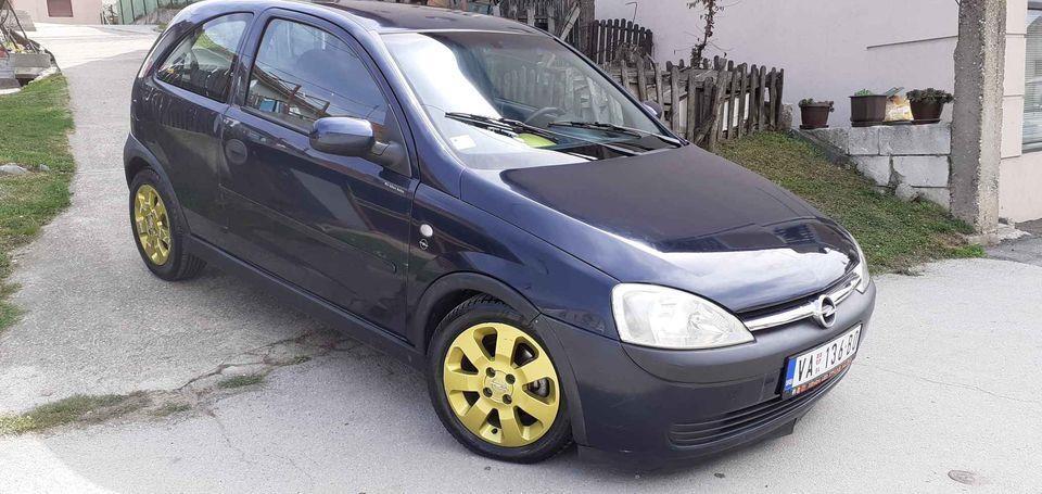 Opel-Corsa-C-1-4-sport