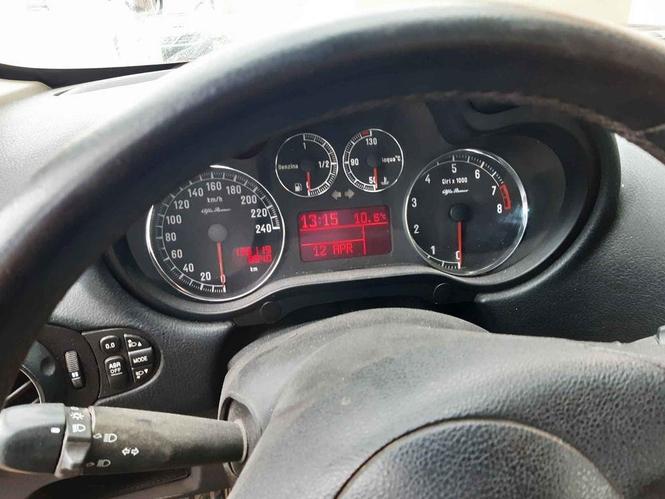 Alfa 147 16benz