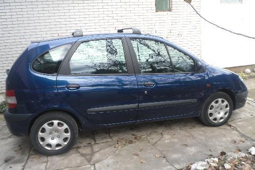 Renault-Scenic-1-9-dci--01