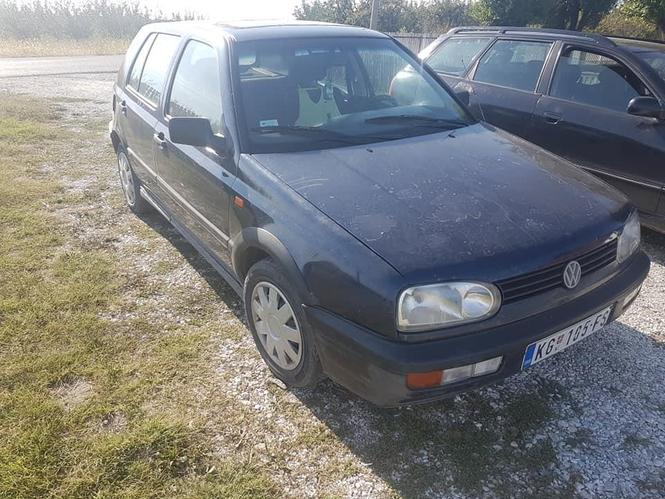 Golf 3 1.8 benz plin