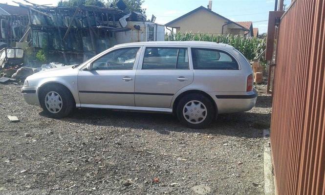 Skoda octavia stranac