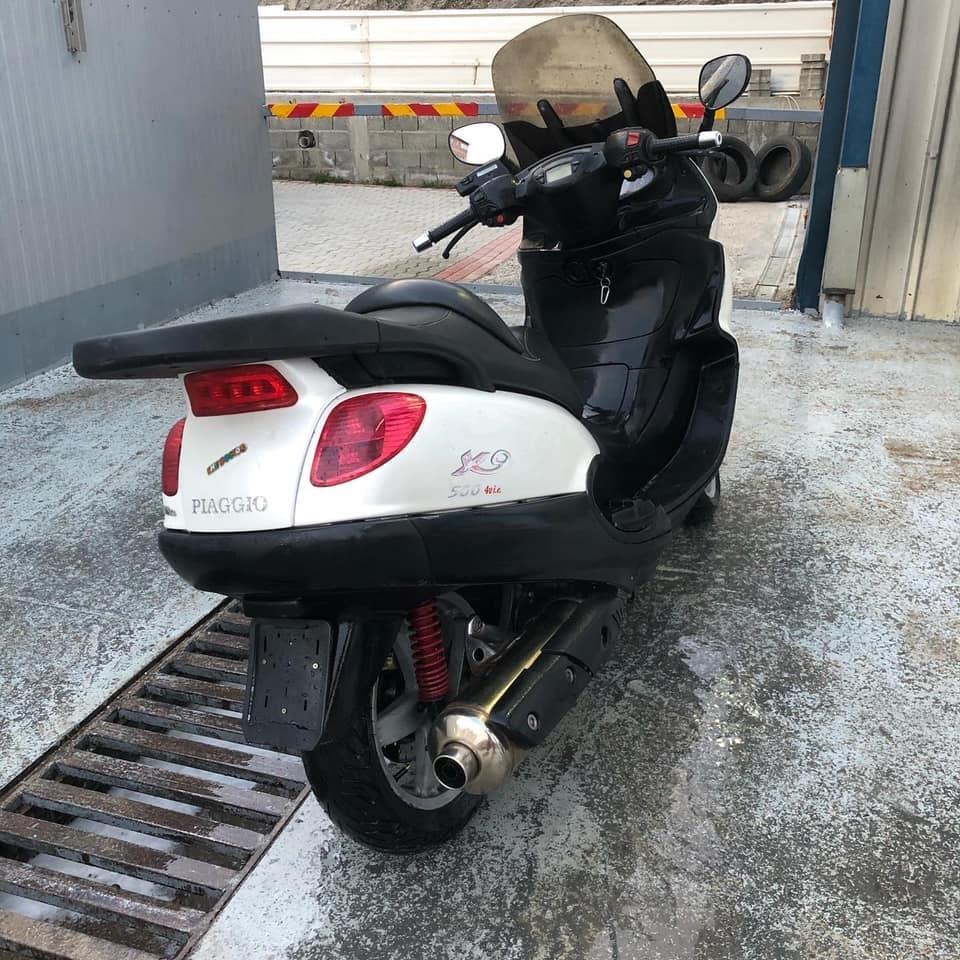 Piaggio-X9