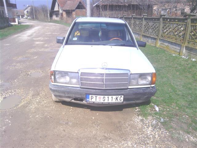 Mercedes 190 -87