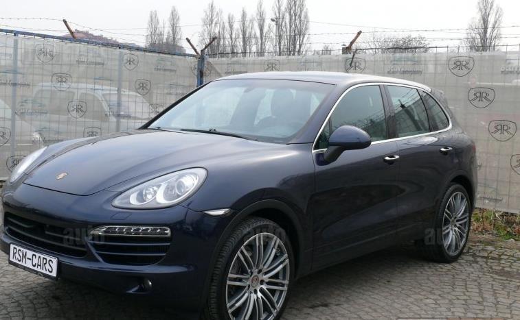 Porsche-Cayenne-3-0-d