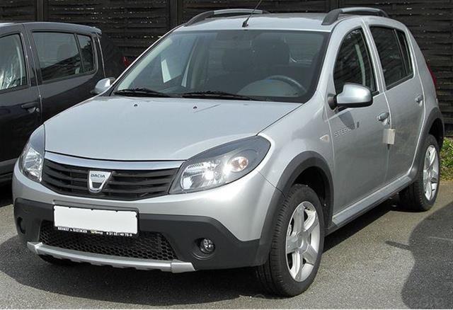 Dacia Stepway 1.6 MPI -10