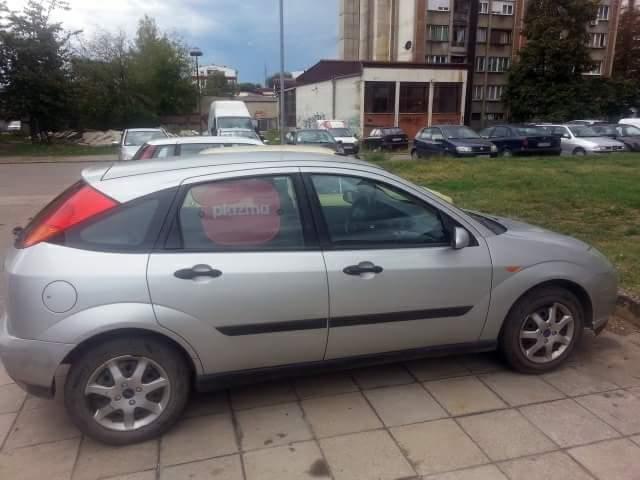 Ford-focus-1-6-16v-2001-