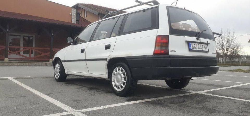 Opel-astra