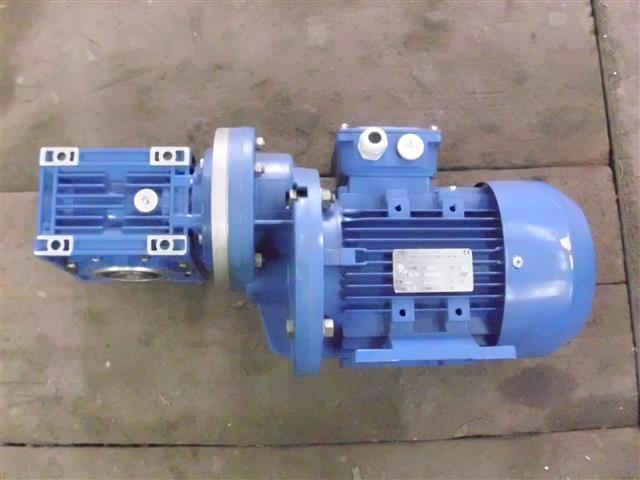 Motor sa reduktorom