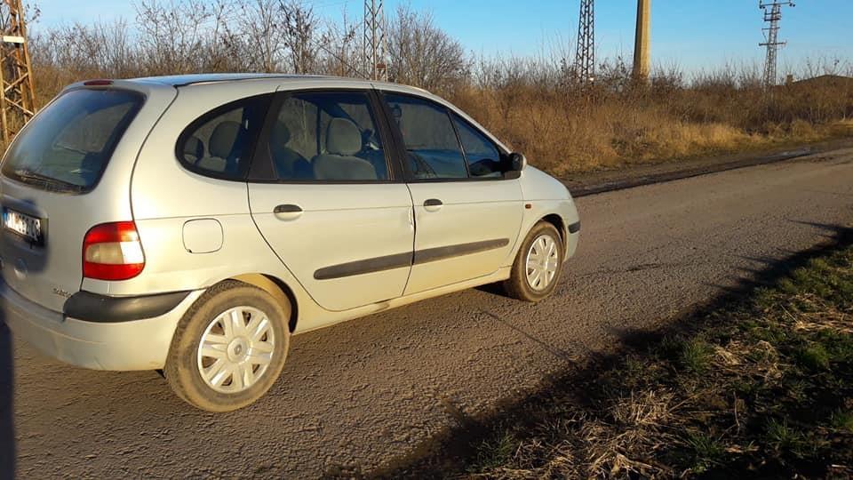 Renault-Scenic-1-9dti