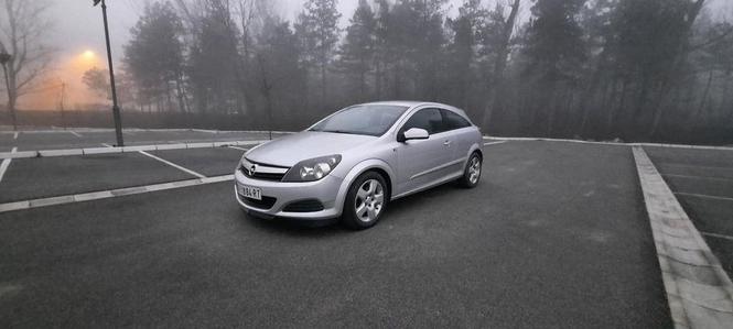 Opel Astra GTC