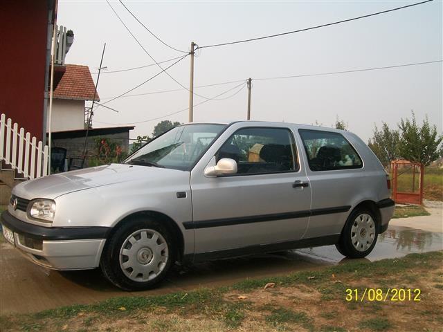 VW-Golf-3--93