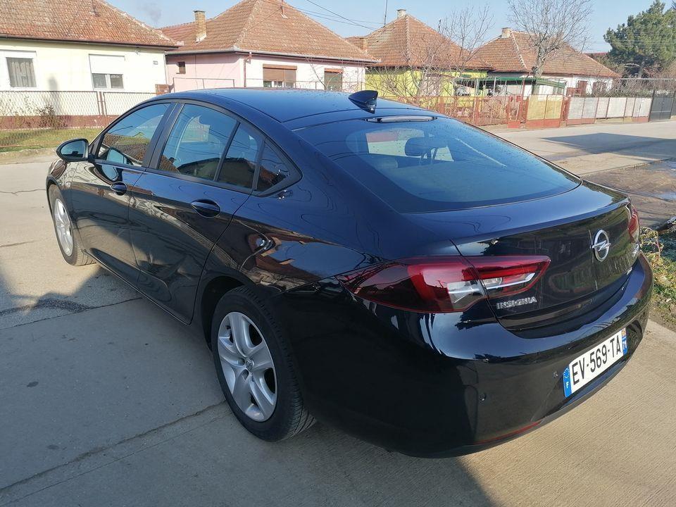 2018-opel-insignija