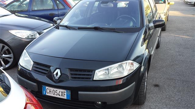 Renault Megane -03
