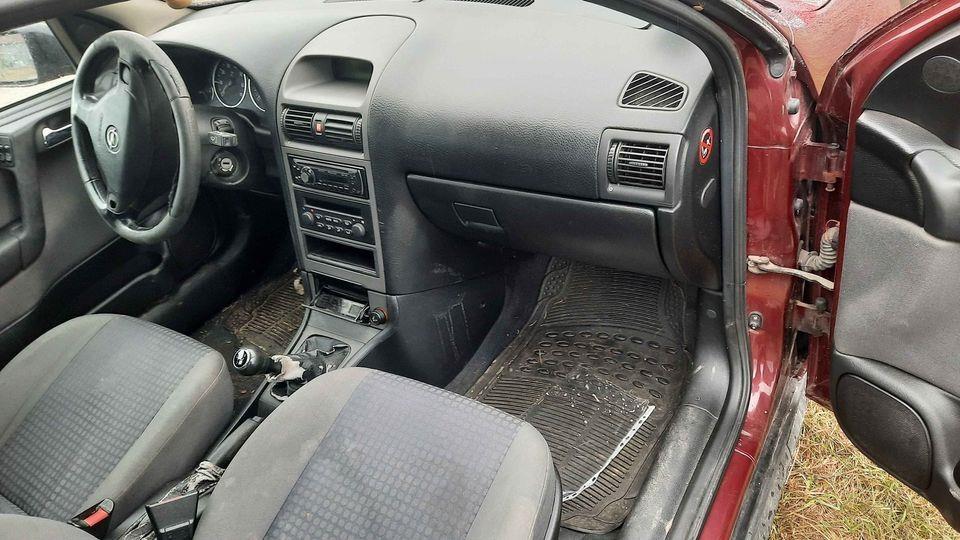 Astra-g-1-6-16v-2003g
